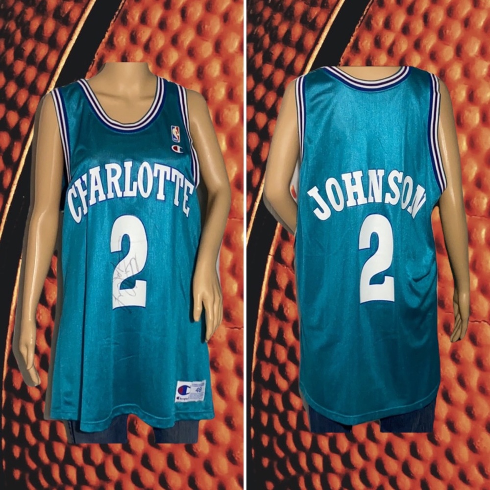 Rare 90s NBA Larry Johnson Autographed Jersey NWT - Picture 2 of 16